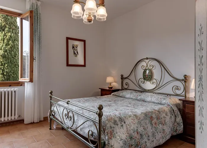 Fattoria I Tribbi Apartment